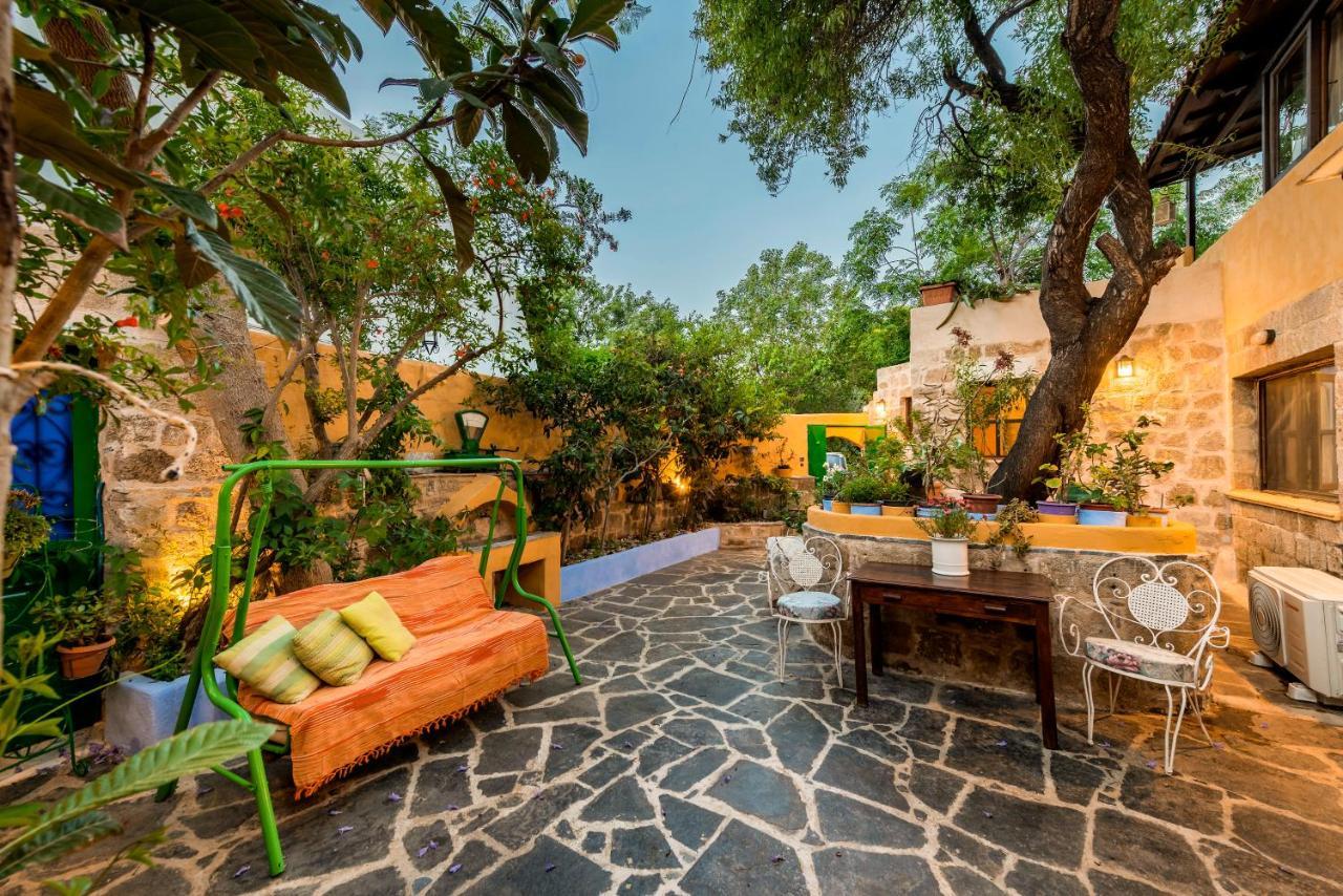 Secret Garden - Old Town Apartment Rhodes City Bagian luar foto